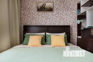 1-к квартира, посуточно, 37м2, 2/9 этаж