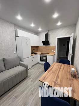 1-к квартира, посуточно, 38м2, 13/25 этаж