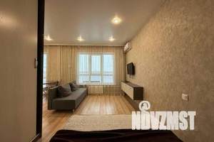 1-к квартира, посуточно, 40м2, 14/17 этаж