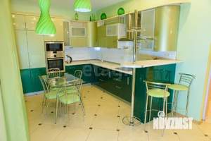 3-к квартира, на длительный срок, 127м2, 8/16 этаж