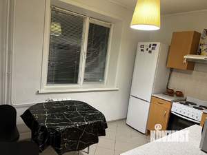 1-к квартира, на длительный срок, 40м2, 9/10 этаж