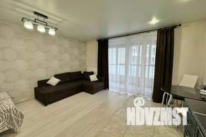 1-к квартира, посуточно, 38м2, 7/17 этаж