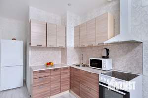 1-к квартира, посуточно, 35м2, 2/25 этаж