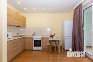 Студия квартира, посуточно, 30м2, 5/18 этаж