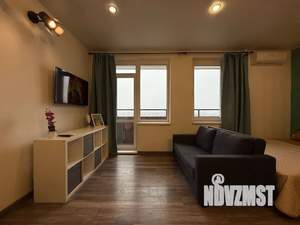 Студия квартира, посуточно, 35м2, 16/17 этаж