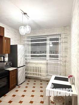 1-к квартира, на длительный срок, 37м2, 3/10 этаж