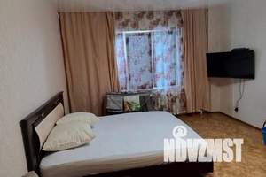 1-к квартира, посуточно, 40м2, 4/21 этаж