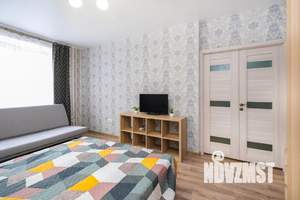 1-к квартира, посуточно, 45м2, 3/18 этаж