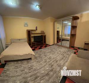 Студия квартира, посуточно, 30м2, 1/5 этаж