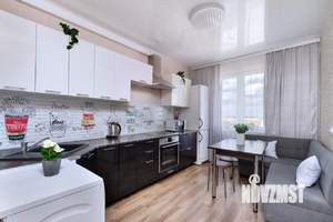 1-к квартира, посуточно, 39м2, 1/1 этаж