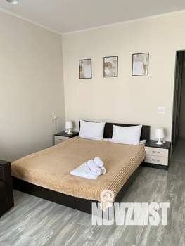 1-к квартира, посуточно, 40м2, 7/25 этаж