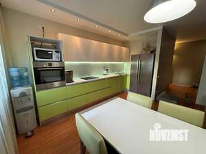 3-к квартира, вторичка, 95м2, 12/16 этаж