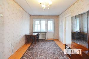 2-к квартира, вторичка, 44м2, 3/5 этаж