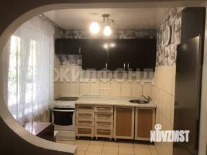 2-к квартира, вторичка, 45м2, 1/5 этаж