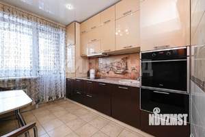 3-к квартира, вторичка, 70м2, 2/6 этаж