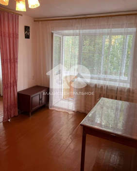 2-к квартира, вторичка, 42м2, 3/5 этаж