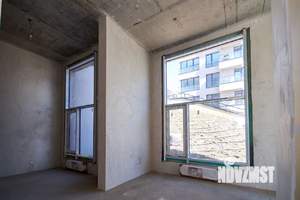 5-к квартира, вторичка, 140м2, 1/8 этаж