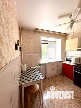 2-к квартира, вторичка, 42м2, 1/5 этаж