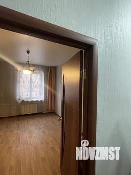 2-к квартира, вторичка, 52м2, 1/3 этаж