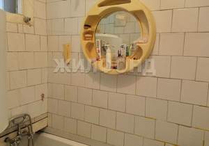 2-к квартира, вторичка, 35м2, 3/3 этаж
