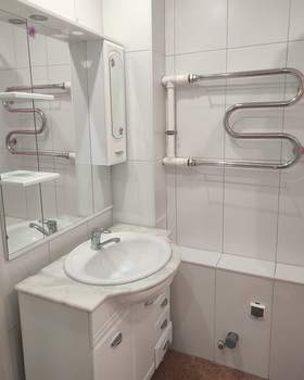 3-к квартира, вторичка, 72м2, 9/18 этаж