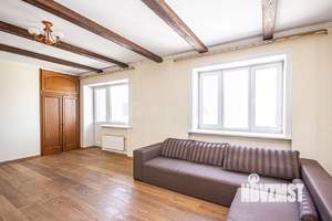 4-к квартира, вторичка, 131м2, 9/10 этаж