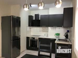 2-к квартира, вторичка, 44м2, 10/18 этаж