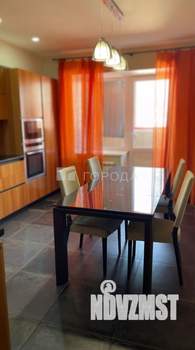 4-к квартира, вторичка, 132м2, 16/18 этаж