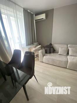 2-к квартира, вторичка, 65м2, 10/19 этаж