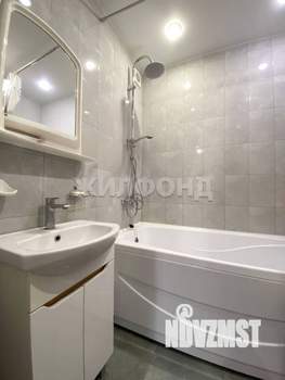 3-к квартира, вторичка, 87м2, 1/10 этаж
