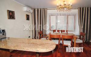 4-к квартира, вторичка, 132м2, 6/13 этаж