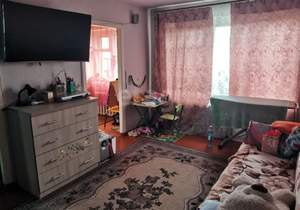 3-к квартира, вторичка, 61м2, 5/5 этаж