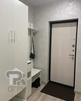 Студия квартира, вторичка, 38м2, 10/10 этаж