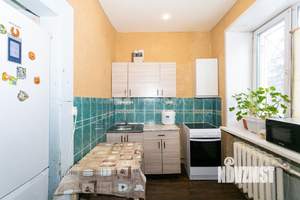 2-к квартира, вторичка, 47м2, 1/2 этаж