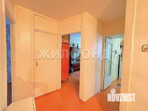 3-к квартира, вторичка, 58м2, 2/5 этаж