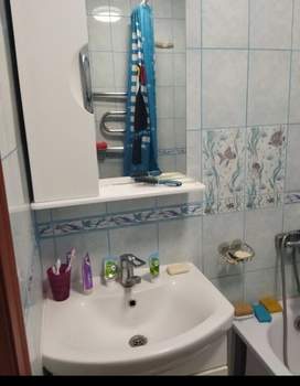 1-к квартира, вторичка, 42м2, 10/10 этаж