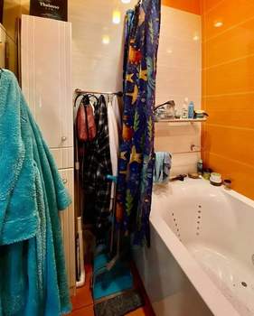 Студия квартира, вторичка, 57м2, 2/5 этаж