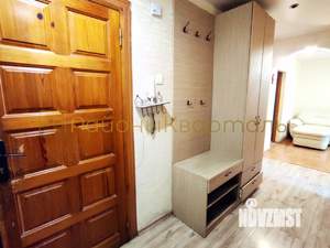 3-к квартира, вторичка, 61м2, 1/9 этаж