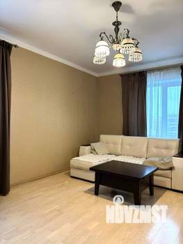 2-к квартира, вторичка, 60м2, 19/27 этаж