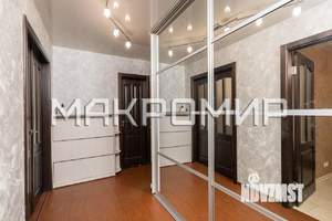 2-к квартира, вторичка, 61м2, 3/10 этаж