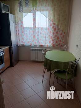 3-к квартира, вторичка, 68м2, 10/10 этаж