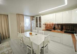 2-к квартира, вторичка, 72м2, 8/14 этаж