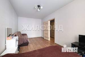 1-к квартира, вторичка, 42м2, 1/10 этаж