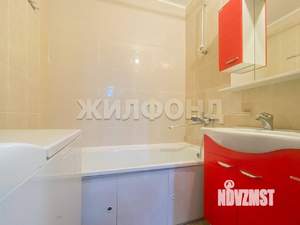 3-к квартира, вторичка, 74м2, 2/10 этаж