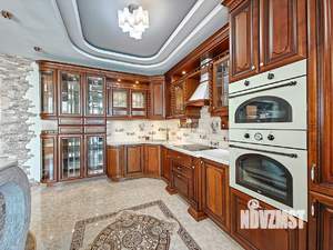 3-к квартира, вторичка, 100м2, 8/24 этаж