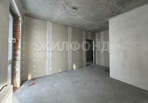 4-к квартира, вторичка, 102м2, 9/10 этаж