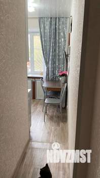 2-к квартира, вторичка, 43м2, 1/9 этаж