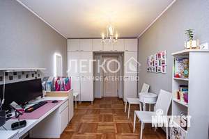 4-к квартира, вторичка, 142м2, 9/14 этаж