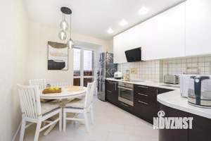 2-к квартира, вторичка, 81м2, 7/15 этаж