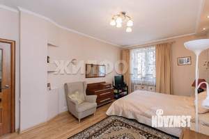 3-к квартира, вторичка, 74м2, 1/3 этаж